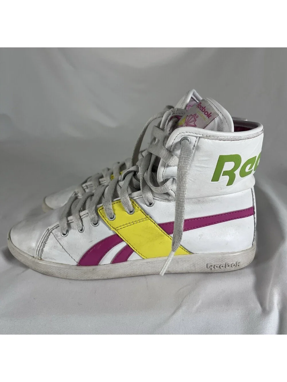 WOMEN'S Reebok Top Down Hi Top Fold Over Flap Sneakers JO8857 Size 6